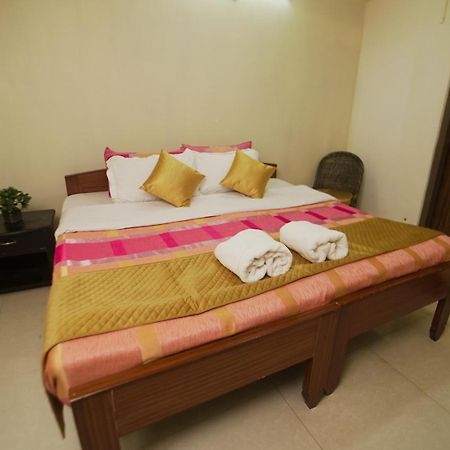 350m² 10 slaapkamer, 10 privé badkamer Appartement in Laitumkhrah Shillong Buitenkant foto