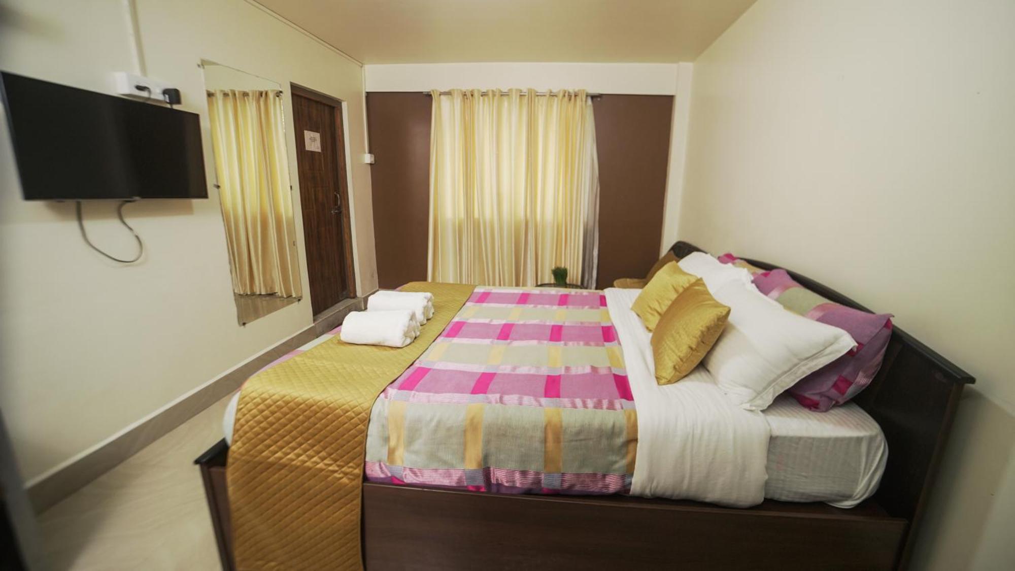 350m² 10 slaapkamer, 10 privé badkamer Appartement in Laitumkhrah Shillong Buitenkant foto