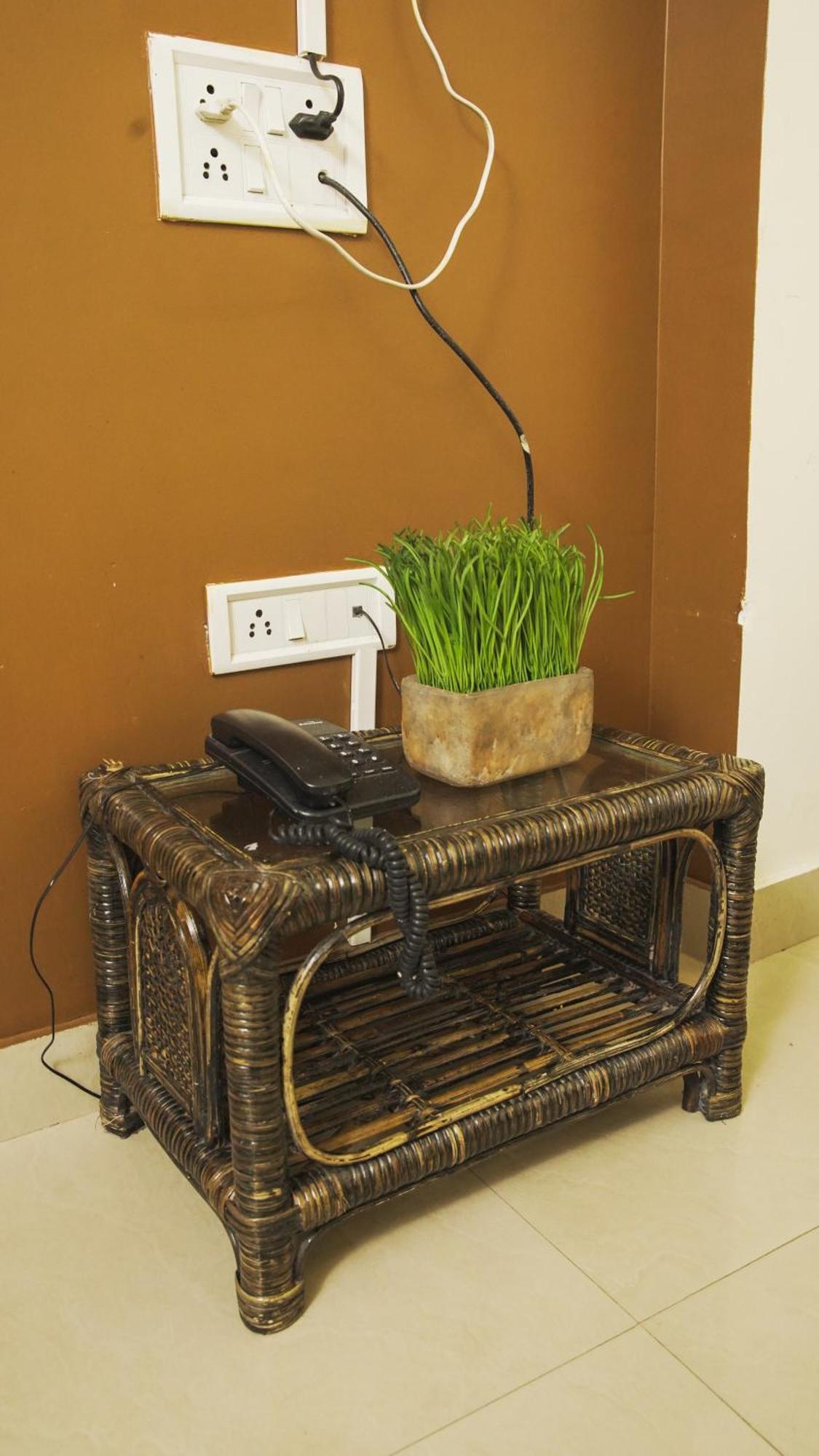 350m² 10 slaapkamer, 10 privé badkamer Appartement in Laitumkhrah Shillong Buitenkant foto